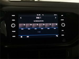 Volkswagen T-Cross Advance 1.0 TSI 70kW (95CV)  - Foto 2