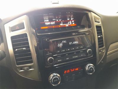Mitsubishi Montero 3.2 DI-D Spirit Auto