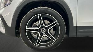 Mercedes Clase GLB 200 d AMG Line (EURO 6d)  - Foto 2
