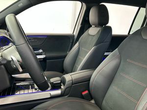 Mercedes Clase GLB 200 d AMG Line (EURO 6d)  - Foto 2