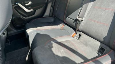 Mercedes Clase A 180 Sedán