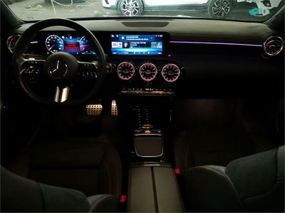 Mercedes CLA 200