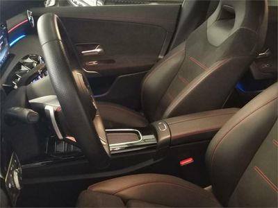 Mercedes CLA 200