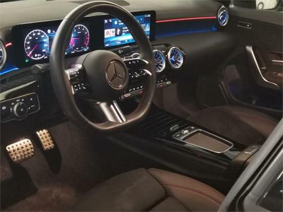 Mercedes CLA 200