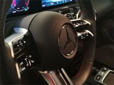 Mercedes CLA 200