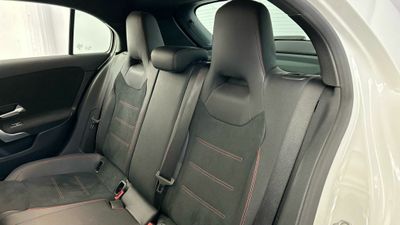 Mercedes Clase A 180 d AMG Line (EURO 6d)