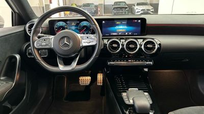 Mercedes Clase A 180 d AMG Line (EURO 6d)