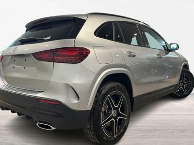 Mercedes GLA 250 e con tecnología híbrida EQ