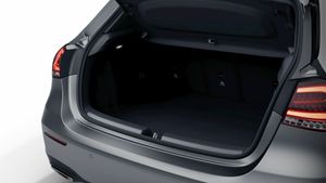 Mercedes Clase A 200 d AMG Line (EURO 6d)  - Foto 2