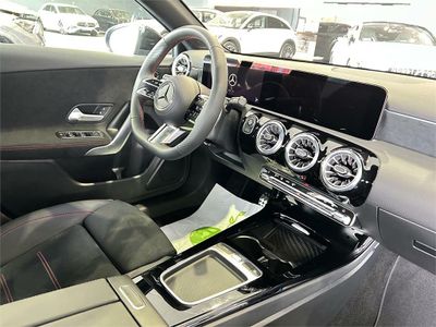 Mercedes Clase A 250 e Sedán