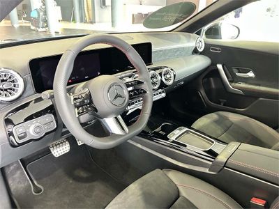 Mercedes Clase A 250 e Sedán