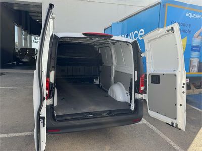 Mercedes Vito 110CDI 75kW furgón Base larga