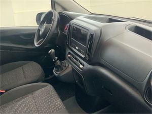 Mercedes Vito 110CDI 75kW furgón Base larga  - Foto 2