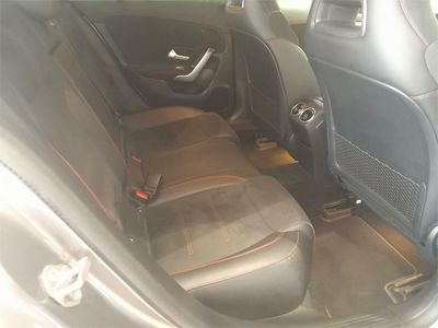 Mercedes CLA 200