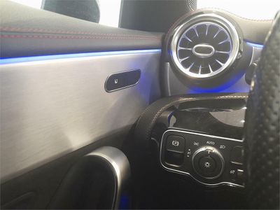 Mercedes CLA 200