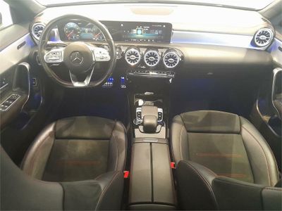 Mercedes CLA 200