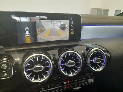 Mercedes CLA 200
