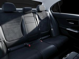 Mercedes Clase C 220 d AMG Line (EURO 6d)  - Foto 2