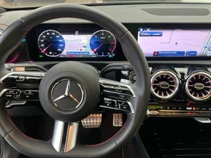 Mercedes CLA 200 d Shooting Brake  - Foto 2