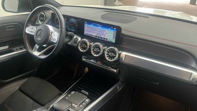 Mercedes EQB 300 4Matic AMG Line