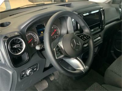 Mercedes Vito 114CDI AT 100kW Tourer Select Larga