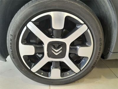 Citroën C4 Cactus BlueHDi 73KW (100CV) Shine