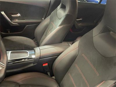 Mercedes CLA 200