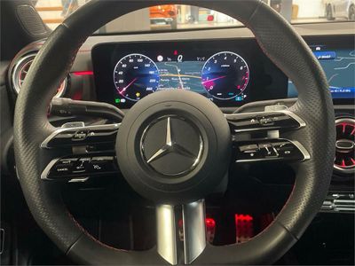 Mercedes CLA 200