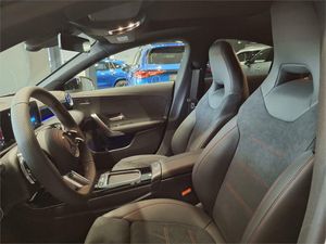 Mercedes CLA 220 D DCT  - Foto 2