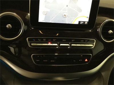Mercedes Clase V 220 d Avantgarde Largo