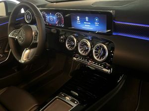Mercedes Clase A 200 d Compacto  - Foto 2