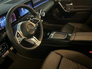 Mercedes Clase A 200 d Compacto  - Foto 2
