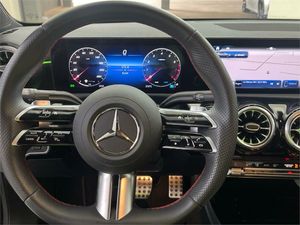 Mercedes Clase A 200 Berlina  - Foto 2