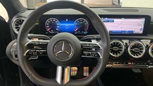 Mercedes Clase A 200 Berlina  - Foto 2
