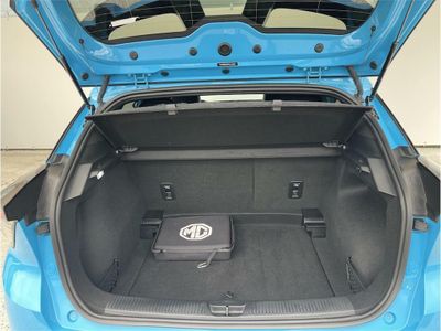 MG MG4 64kWh Luxury