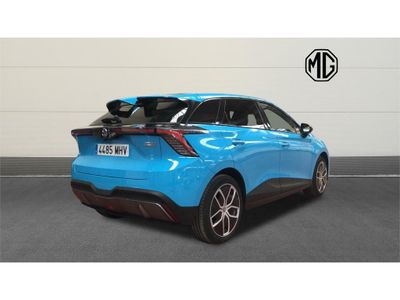 MG MG4 64kWh Luxury