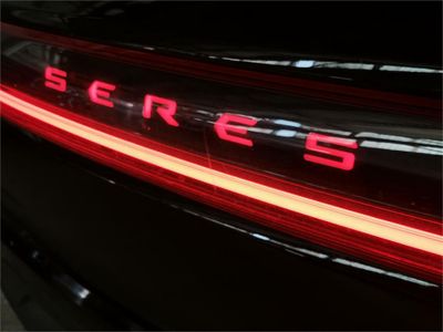 Seres 5 SERES 5 Standard (2WD)