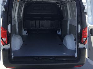 Mercedes Vito 114CDI AT 100kW furgón Pro larga  - Foto 2