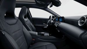 Mercedes Clase A 180 d AMG Line  - Foto 2