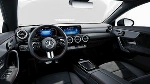 Mercedes CLA 200 d AMG Line (EURO 6d)  - Foto 2