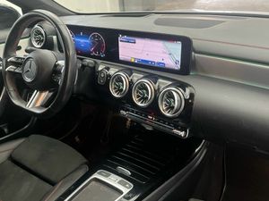 Mercedes CLA 200 d AMG Line (EURO 6d)  - Foto 2
