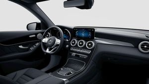 Mercedes GLC 200 4Matic AMG Line (EURO 6d-TEMP)  - Foto 2