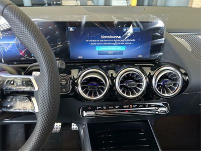 Mercedes CLA 250 e