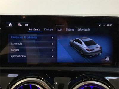 Mercedes CLA 200