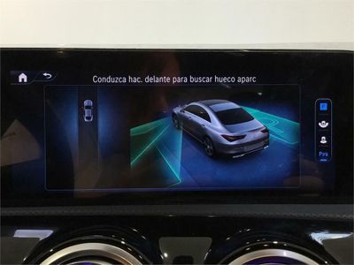 Mercedes CLA 200