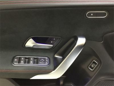 Mercedes CLA 200