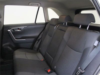 Toyota Rav4 2.5l 220H Advance