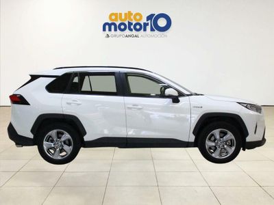 Toyota Rav4 2.5l 220H Advance