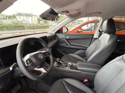 MG eHS 1.5T PHEV Luxury