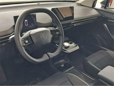 MG MG4 64kWh Luxury
